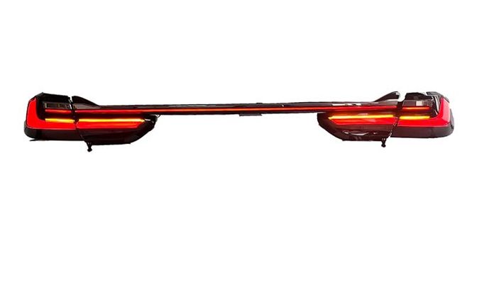 BMW 7 Series G11 Tail Light Assembly – Through-Type Version